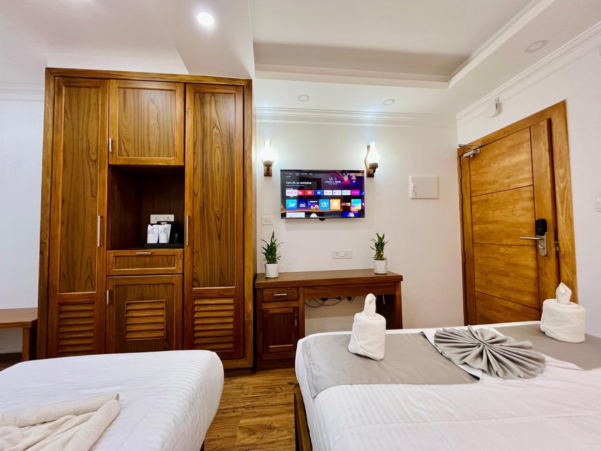 Hotel White House, Munnar Extérieur photo